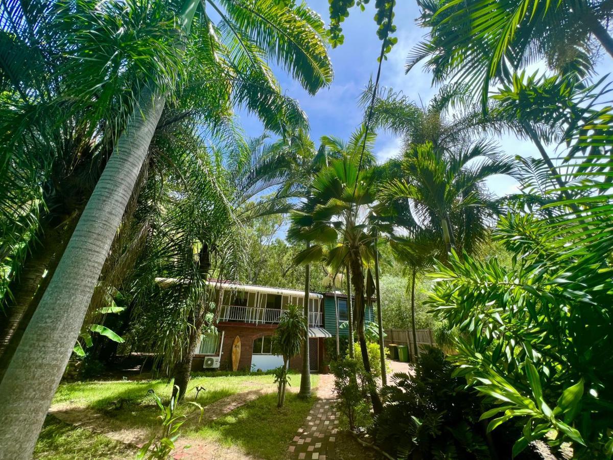 Jikinerita Homestay Nelly Bay エクステリア 写真